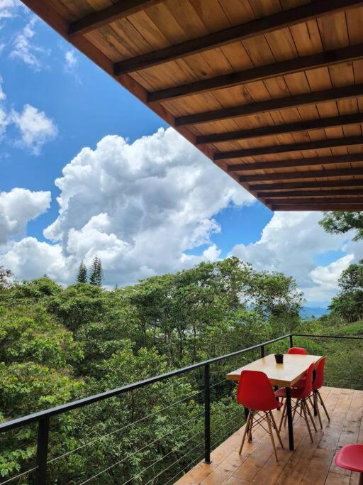 Casa Mandala En Calima, Valle Del Cauca, Colombia *